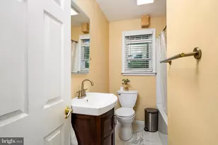 319 Station Rd, Florence, NJ 08554 - Photo 9
