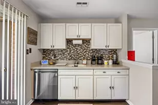 26 Foxglove Dr, Delran, NJ 08075 - Photo 7