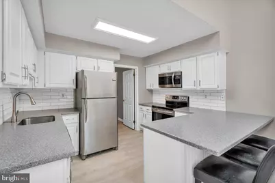 105 Berkshire Way, Marlton, NJ 08053 - Photo 9