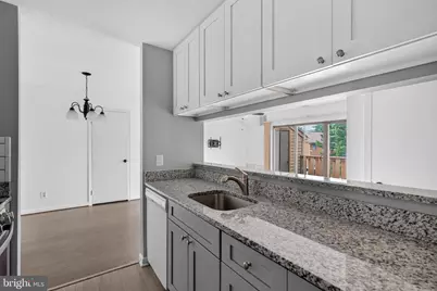 714 Woodhollow Dr, Evesham, NJ 08053 - Photo 7