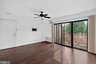 714 Woodhollow Dr, Evesham, NJ 08053 - Photo 3