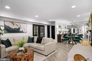 77 W Bluebell Ln, Mount Laurel, NJ 08054 - Photo 1