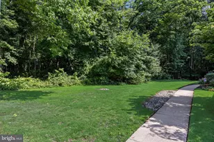 77 W Bluebell Ln, Mount Laurel, NJ 08054 - Photo 23