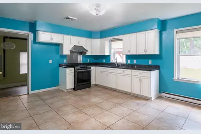 140 Bayberry Street, Browns Mills, NJ 08015 - Photo 5