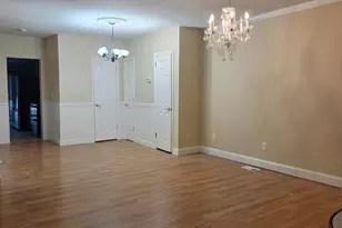 212 W Pearl St, Burlington, NJ 08016 - Photo 9