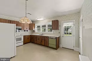 17 Mt Laurel Rd, Mount Laurel, NJ 08054 - Photo 15