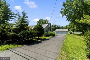 17 Mt Laurel Rd, Mount Laurel, NJ 08054 - Photo 3