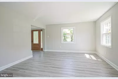 10 Radcliff Place, Willingboro, NJ 08046 - Photo 5