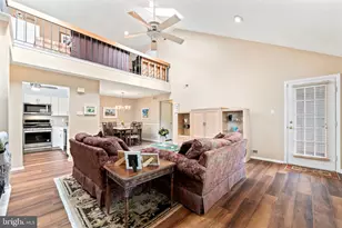 2402B Shurlock Ct, Mount Laurel, NJ 08054 - Photo 11