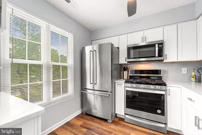 2402-B Shurlock Court, Mount Laurel, NJ 08054 - Photo 17