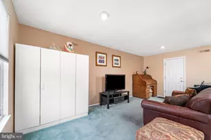 2402B Shurlock Ct, Mount Laurel, NJ 08054 - Photo 31