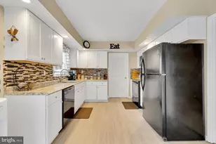 2 Harrington Cir, Willingboro, NJ 08046 - Photo 9
