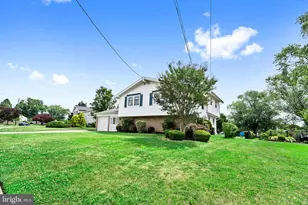 2404 Arden Rd, Cinnaminson, NJ 08077 - Photo 3