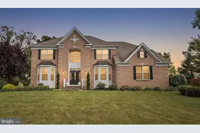 228 Leffler Circle, Florence, NJ 08518 - Photo 1