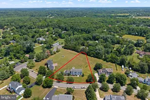 192 Yorkshire Terrace, Wrightstown, NJ 08562 - Photo 5