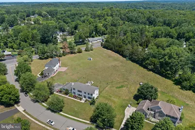 192 Yorkshire Terrace, Wrightstown, NJ 08562 - Photo 7