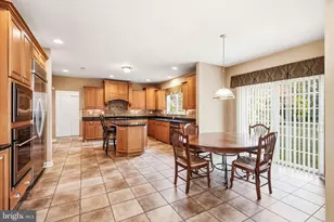 950 Bortons Landing Rd, Moorestown, NJ 08057 - Photo 7