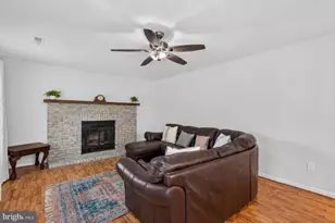 4 Dickens Ln, Mount Laurel, NJ 08054 - Photo 17