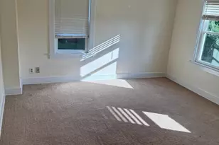 446 W Broad St, Burlington, NJ 08016 - Photo 11