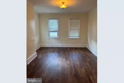 446 W Broad Street, Burlington, NJ 08016 - Photo 5