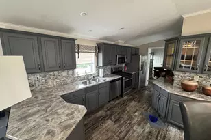19 Meadowbrook Dr, Browns Mills, NJ 08015 - Photo 5