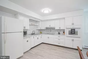 46 Browning Ave, Moorestown, NJ 08057 - Photo 9