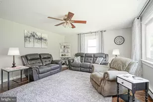 46 Browning Ave, Moorestown, NJ 08057 - Photo 7