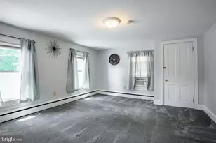 220 Broad St, Florence, NJ 08518 - Photo 17