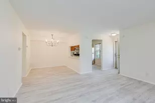 5711 Adelaide Dr, Mount Laurel, NJ 08054 - Photo 11