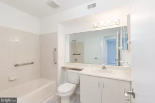 5711 Adelaide Dr, Mount Laurel, NJ 08054 - Photo 17