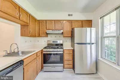 5711 Adelaide Drive, Mount Laurel, NJ 08054 - Photo 5