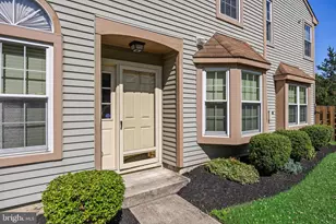 16 Eddlewood Pl, Mount Laurel, NJ 08054 - Photo 3