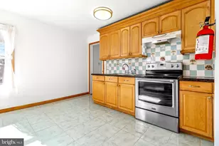 117 S Pavilion Ave, Riverside, NJ 08075 - Photo 7