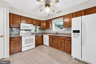 10 Opal Ct, Mount Laurel, NJ 08054 - Photo 5