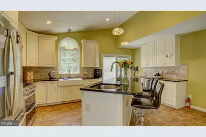 24 Foxchase Drive, Burlington, NJ 08016 - Photo 13