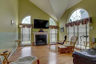 24 Foxchase Dr, Burlington, NJ 08016 - Photo 19