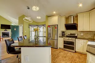24 Foxchase Dr, Burlington, NJ 08016 - Photo 15