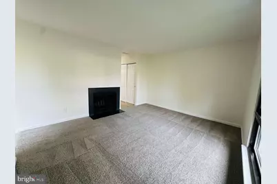 16 E Daisy La, Mount Laurel, NJ 08054 - Photo 5