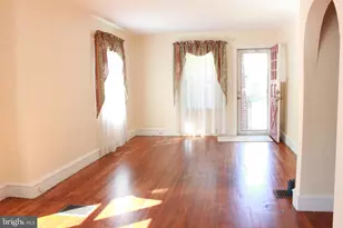 34 S Poplar Ave, Maple Shade, NJ 08052 - Photo 9