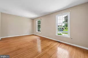 649 Cornwallis Dr, Mount Laurel, NJ 08054 - Photo 7