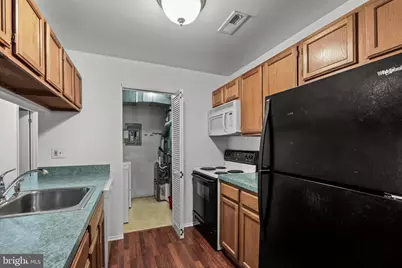 2405 Durham Court #2405A, Mount Laurel, NJ 08054 - Photo 9