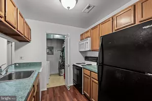 2405 Durham Ct, Mount Laurel, NJ 08054 - Photo 9