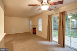 128 Kettlebrook Dr, Mount Laurel, NJ 08054 - Photo 5