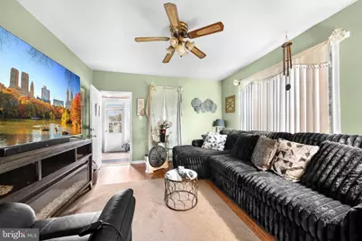 1243 Hornberger Avenue, Florence, NJ 08554 - Photo 9