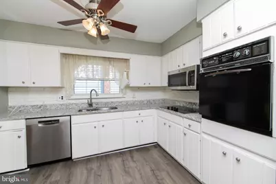 809 Charleston Road, Mount Laurel, NJ 08054 - Photo 17