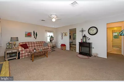 12 Farrington Court, Southampton, NJ 08088 - Photo 5