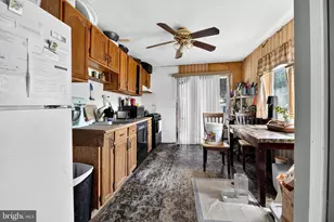 709 Smith Ln, Mount Holly, NJ 08060 - Photo 3