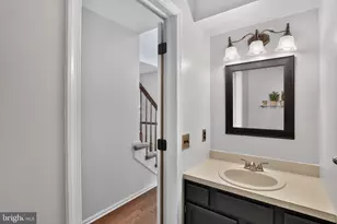 999 Kensington Dr, Eastampton, NJ 08060 - Photo 17
