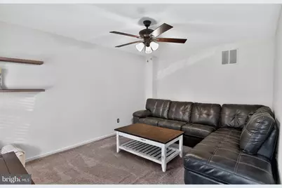 999 Kensington Drive, Eastampton, NJ 08060 - Photo 3