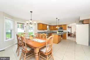 101 Handler Dr, Burlington Township, NJ 08016 - Photo 17